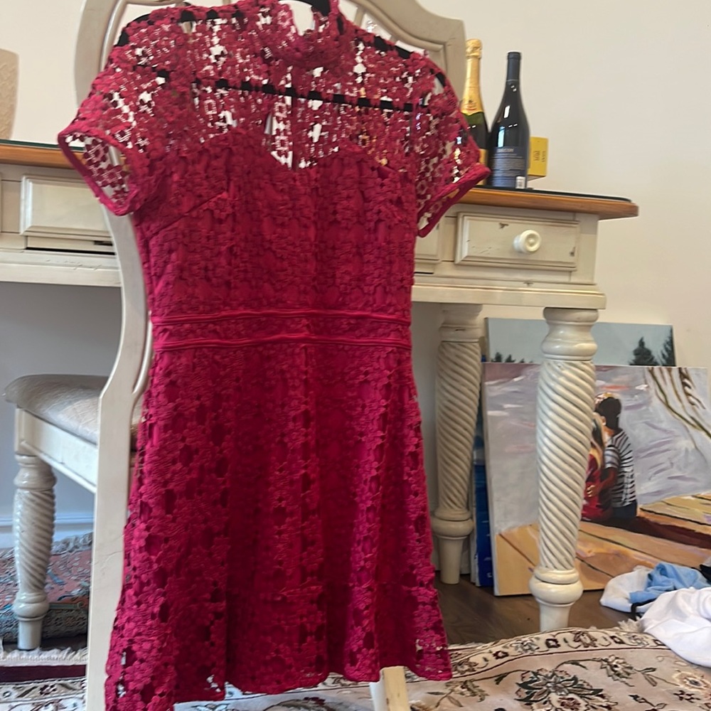 Aqua dress length 31”. Waste 14”. Like new. Red.